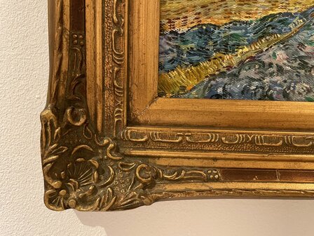 Afgesloten Veld met Ploeger ingelijste Van Gogh reproductie, geschilderd in olieverf op doek