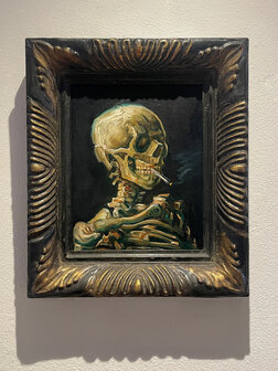 Framed Skull with burning cigarette Van gogh reproduction