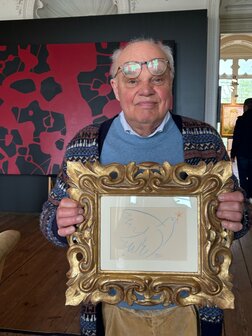Dove of Peace In the style of Pablo Picasso by Geert Jan Jansen