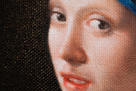 deatil Girl with a Pearl Earring Vermeer framed reproduction